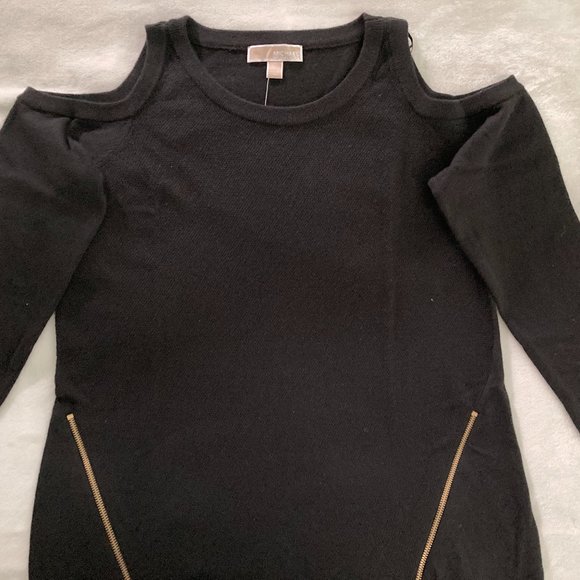 Michael Kors Black Cold Shoulder Sweater/Zipper Accent/Size L/$150 RETAIL/NEW!!! - Picture 7 of 7